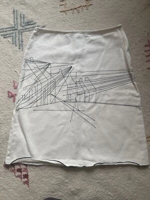 Falda vaquera blanca Free People diseño bordado negro blanco cintura alta Foto 1 de 4