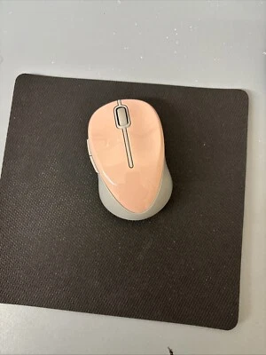 Pink Onn Wireless Mouse 2.4GHz Wireless Connectivity With Batteries Not Included - Image 1 of 2