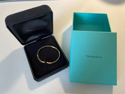 Tiffany T Wire Bracelet in Yellow Gold 18k Gold Size Small - Image 1 of 3