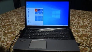 Toshiba Satellite L70D-A, 17.3", A10, 16GB, 1TBSSD, Windows10, good laptop - Picture 1 of 10