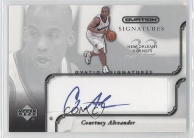 2002-03 Upper Deck Ovation Signatures Courtney Alexander #CA automático Foto 1 de 2