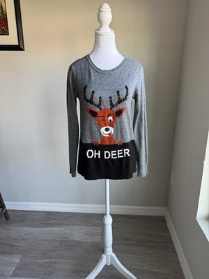 Verve ami’ Gris & Negro Mujer’s Pullover Navidad Suéter  Foto 1 de 4