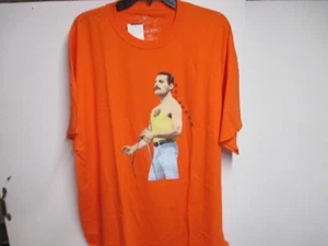 "FREDDIE MERCURY, QUEEN" MENS T SHIRT (XXL) NWT ORANGE W/CLASSIC SINGER LOGO - Picture 1 of 3