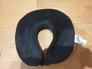 samsonite pillow neck