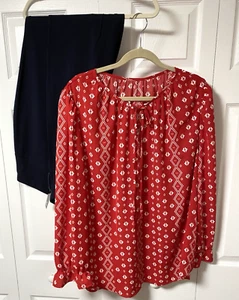 Completo donna più 2 PEZZI AVENUE taglia 22/24 LEGGINGS NAVY E CAMICETTA ROSSA E BIANCA - Foto 1 di 8