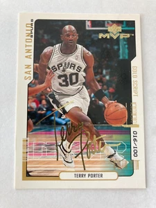 2000-01 Upper Deck MVP Gold Signature #155 Terry Porter Spurs 16/100 - Bild 1 von 2