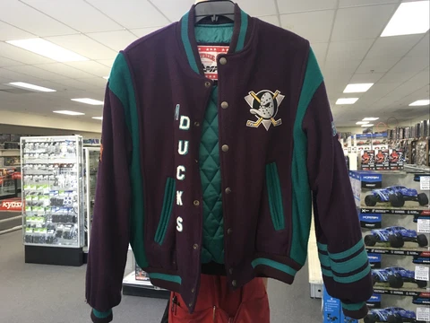 Rare Nutmeg Mills Anaheim Mighty Ducks Hockey Bomber Jacket, Excellent Condition Cover