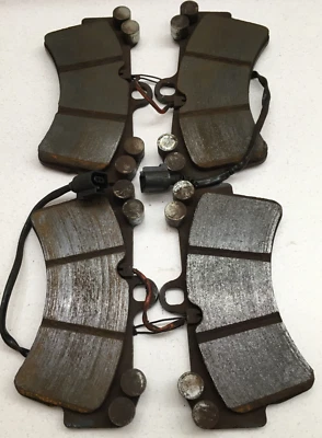 Porsche Cayenne Front Brake Pads 17z OEM Audi Q7 VW Touarag 8mm 95535193907 Foto 1 de 4