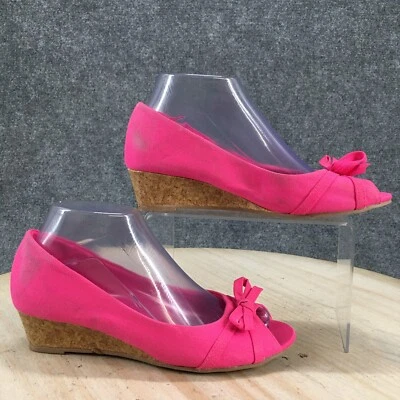 American Eagle Shoes Youth 4.5 Girls Casual Peep Toe Wedge Pumps Pink Fabric - Image 1 of 4