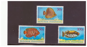 INDONESIA SC.834-6 1972 DIFFERENT FISHES MNH COMP. SET YE25 - Picture 1 of 1