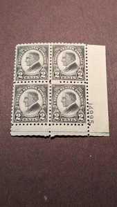 U.S. Stamps, #612 XFLH Plate Block - Picture 1 of 2