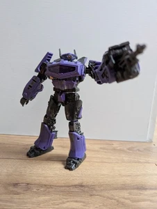 Transformers Studio Series Voyager 110 Shockwave Figure (Bumblebee) - Picture 1 of 7