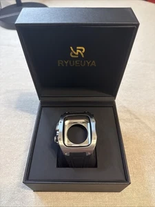 Ryueuya Cassa Metallo Cinturino Silicone 44/45mm Acciaio Inox Cinturino Apple Watch - Foto 1 di 8