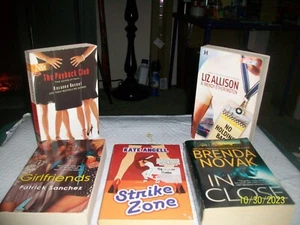 Lot of 5 Contemporary Romance Books (used) - Bild 1 von 5