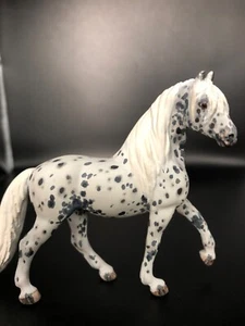 Stablemate Size CM Leopard Appaloosa Stallion - Picture 1 of 4