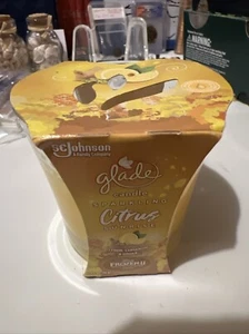 Glade Sparkling Citrus Sunrise Lemon Scented Candle Limited Edition Frozen - Picture 1 of 4