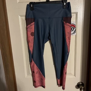 Neu mit Etikett Pokemon Center Pikachu graue Damen-Leggings Capri-Länge Erwachsene L Übung - Bild 1 von 6