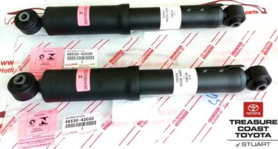 NEW OEM TOYOTA RAV4 06-08 REAR SHOCKS 2-PIECE SET Foto 1 de 4