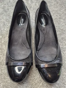 Giani Bernini Ambir 10M Shoe Black Patent Slip On Wedge Heel Cushion Insole - Picture 1 of 11