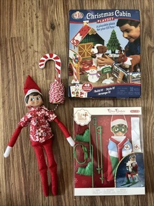 The Elf on the Shelf: A Christmas Tradition - Claus Couture Ski Set & Xmas Cabin - Picture 1 of 4