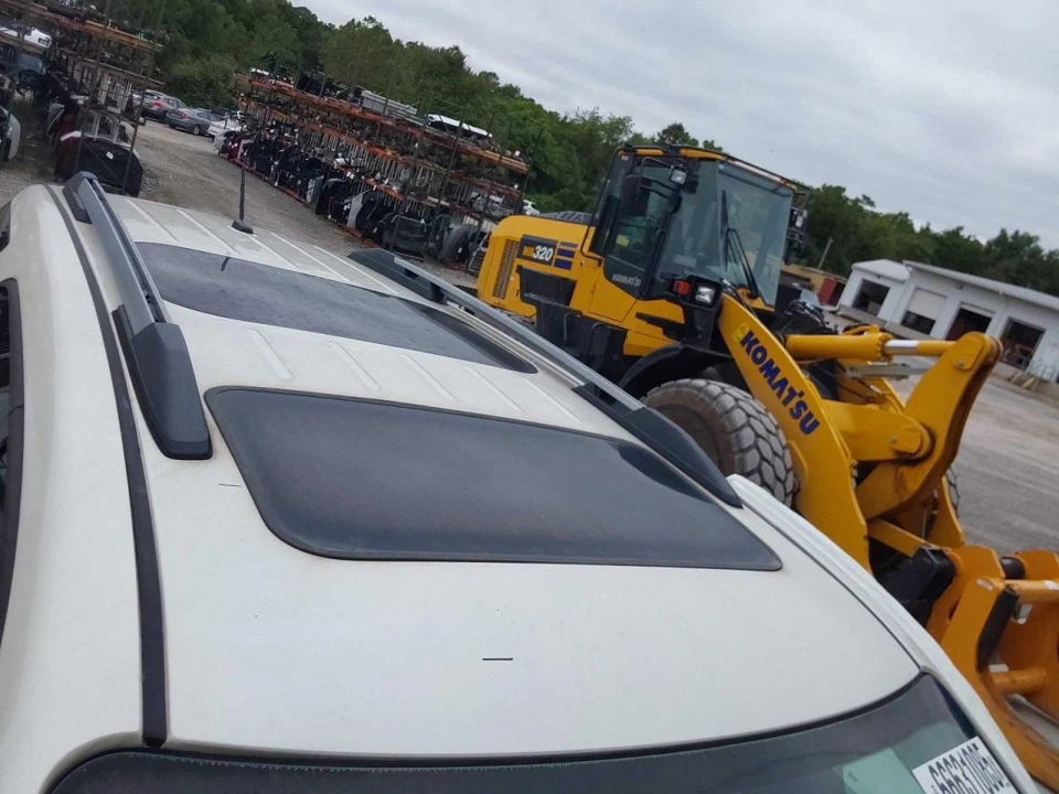 (LOCAL PICKUP ONLY) Roof Glass VIN J 11th Digit Limited Rear Fits 07-17 ACADIA 2 Foto 1 de 4