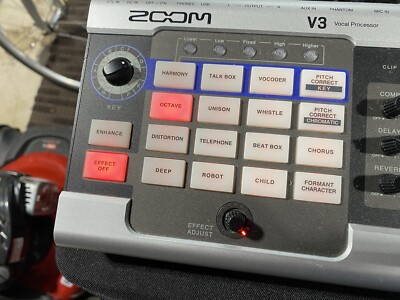 Zoom V3 Multi-Effect Vocal Processor USB Inte...