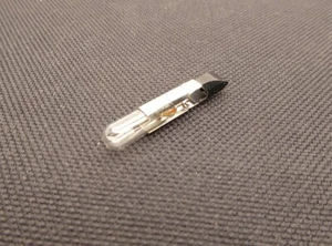EAO 01-903.1 Lámpara de Filamento T5.5 Bombilla NUEVA SIN CAJA - Imagen 1 de 4