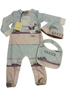 GUCCI Baby Romper with Bib and Hat Set Rabbit Logo Cotton Size 6-9 Months NWT - Picture 1 of 9