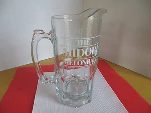 Jarra de barra de vidrio Midori ""The Midori Melonball"" 32 oz. Barware publicitario - Imagen 1 de 5