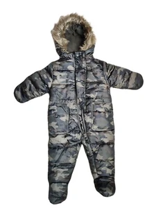 Rothschild Baby Junge 12 Monate Olivgrün Camouflage Schneeanzug Oberbekleidung Neu  - Bild 1 von 4