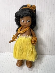 Vintage Knickerbocker Hawaiian Hula Girl Doll 1960s Plastic Souvenir Dancer NSc - Picture 1 of 17