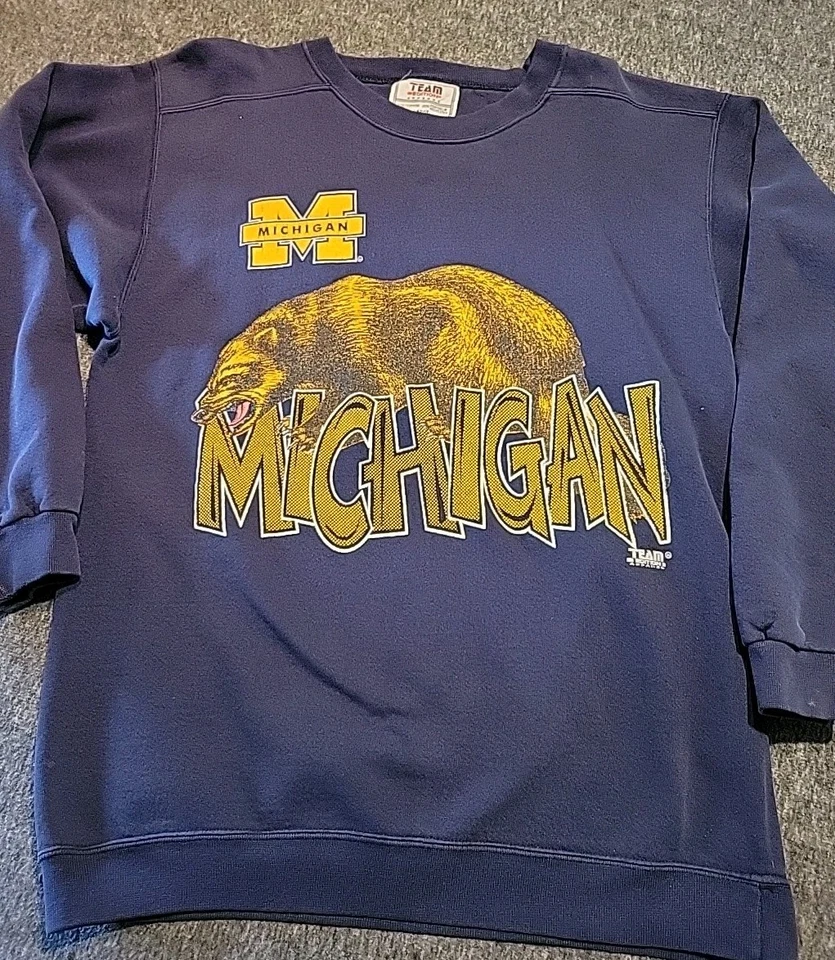 Sudadera De Colección Michigan Wolverines Cuello Redondo Para Hombres Talla LG Hecha en EE. UU. Años 90 Retro  Foto 1 de 4