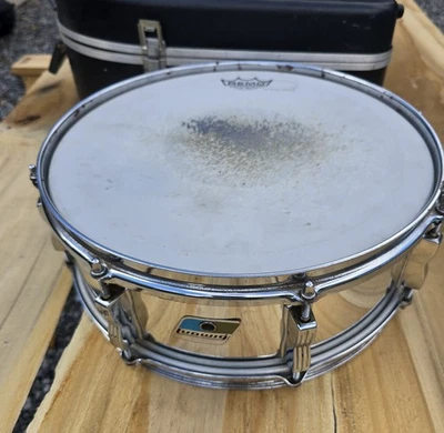 Винтажный Ludwig хром малый барабан синий и оливковый значок 14 «x 4,5» с Ludwig чехол читать - Изображение 1 из 4