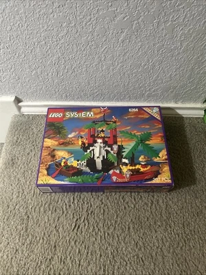 6264 LEGO PIRATES ISLANDERS FORBIDDEN COVE Factory Sealed Brand New 1994 LEGO - Image 1 of 4
