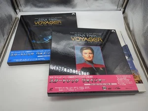 Star Trek Voyager Season 1  Vol 1&2 (1995) Laserdisc PILF-2450 Japan - Picture 1 of 6