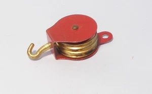 Meccano original Triple Pulley Block, light red (part 153) - Picture 1 of 1