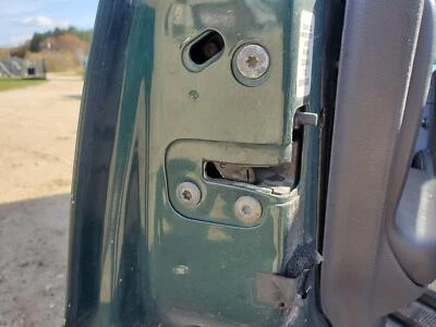 Conjunto de pestillo de puerta trasera izquierda Jeep Grand Cherokee 1993-1998 Foto 1 de 4