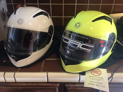 Casco TORC T-12 pequeño verde Foto 1 de 3