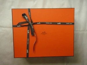 Hermes box rectangle large with ribbon 14 x 11.25 x 5 gift quality empty orange - Picture 1 of 5