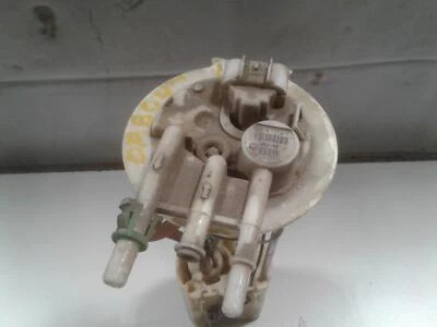 Used Fuel Pump fits: 2003 Saturn Vue Pump Assembly primary tank mounted Grade C - Image 1 of 4