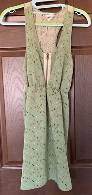 Kimchi Blue Green/ Ivory Lace Back Fit Flare Dress Junior’s Size Small - Image 1 of 4