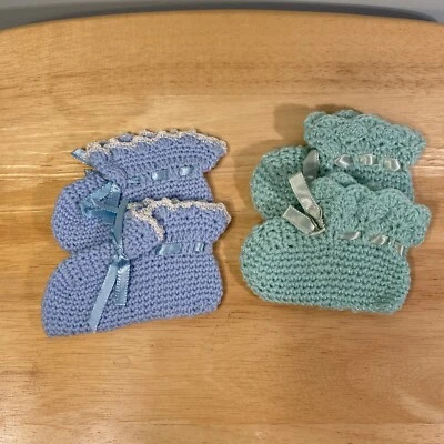 Botines de bebé vintage tejidos 2 pares azul menta verde cinta corbata retro hechos a mano Foto 1 de 4