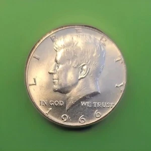 1966 50C Kennedy Half Dollar - Bild 1 von 2