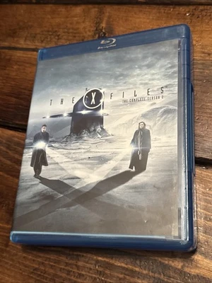The X-Files: the Complete Season 2 (Blu-ray, 1994) 7-Disc Set OOP - Image 1 of 4