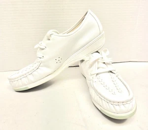 Nurse Mates Women White Leather Low Top Lace Up Shoes Size 8 1/2 Made USA 273504 - Picture 1 of 8