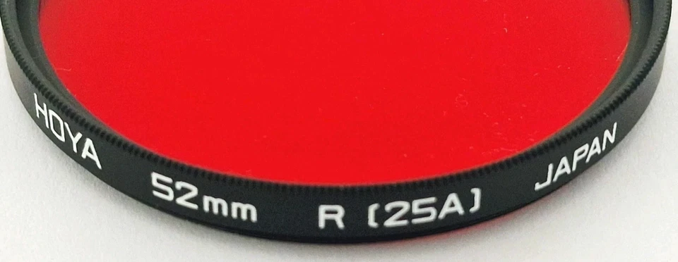 with keeper HOYA 52mm R (25A) Red Lens Filter for Black & White Photography. - Image 1 of 1