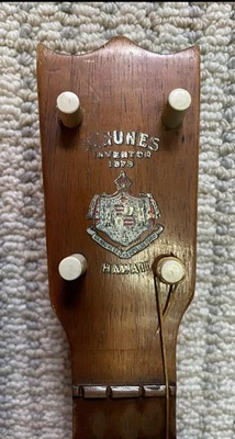 Manuel Nunes original solid Koa Soprano ukulele 1909-18, with 1 original string - Image 1 of 4
