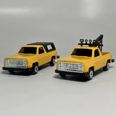 Yatming 813 Chevrolet C/K Pickup Truck 1:64 Diecast Tow & Shell Variations  - Image 1 of 4