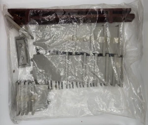 HO Scale Trestle and bridge set, 16 trestle pcs & 2 Bridge pcs, New - Picture 1 of 4