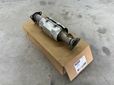 1997-1999 Honda Accord/Acura TL Walker conversor catalítico 16388 - Imagem 1 de 4